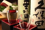 自由に選べる日本酒５種を飲み比べ＋日本酒に合うおつまみ２品